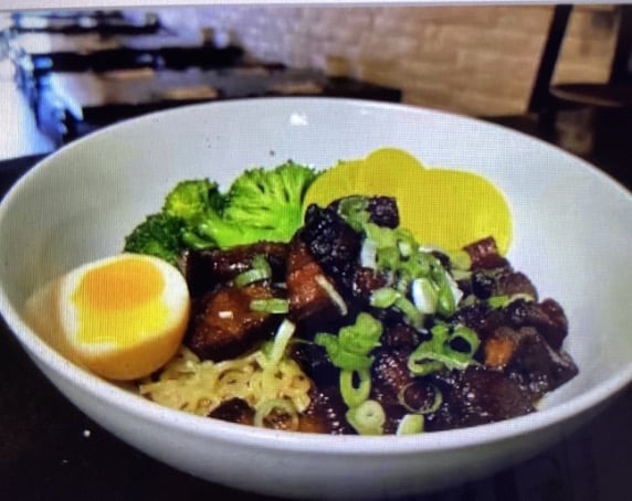 R10. Taiwanese-Style Minced Pork Ramen Bowl