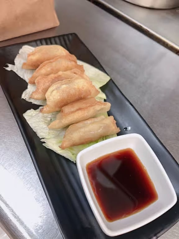 Pork Gyoza (6 pcs) 日式煎饺