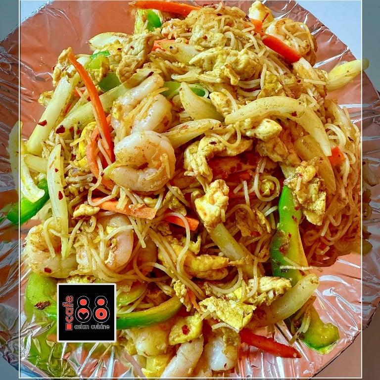N1. Curry Rice Noodles