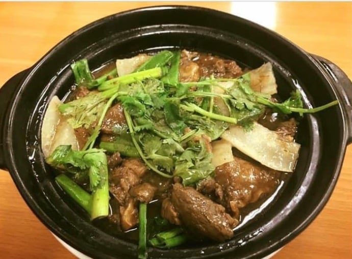 Beef Brisket and Tendon in the Pot