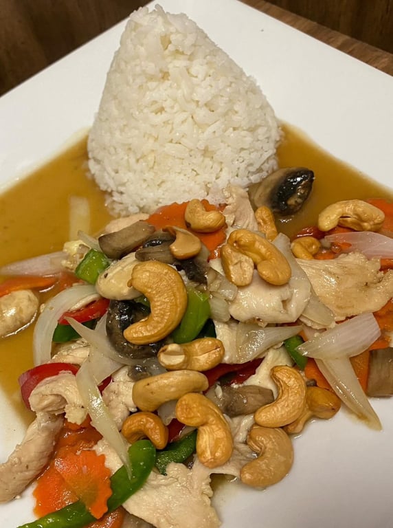Cashew (Lunch)