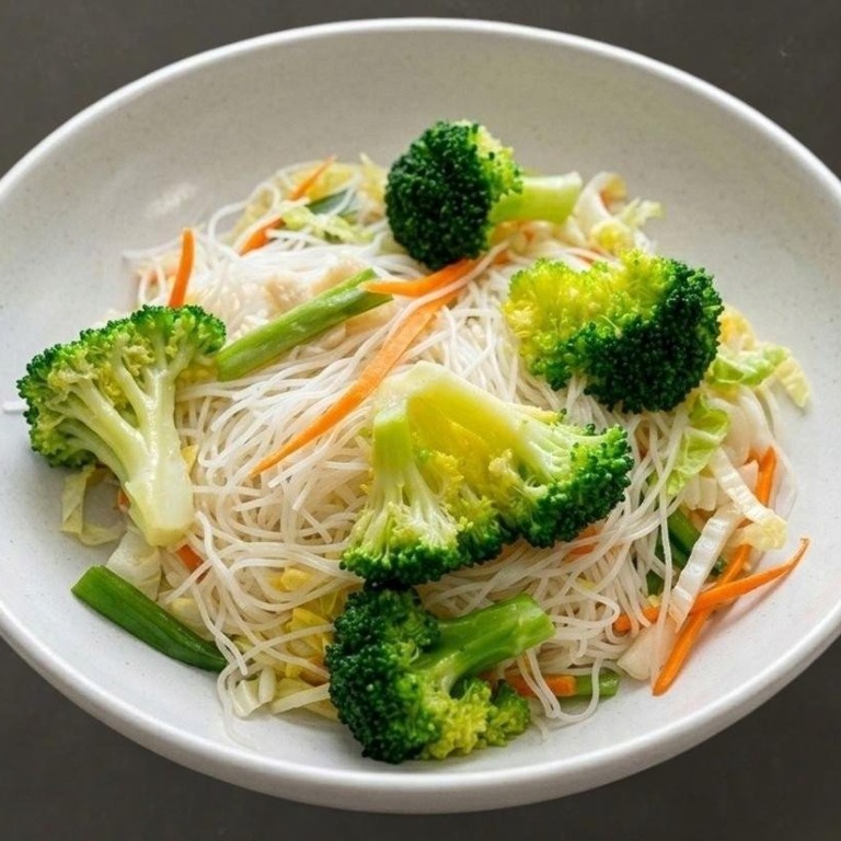 29. 菜炒米粉 <br>Vegetable Chow Mai Fun
