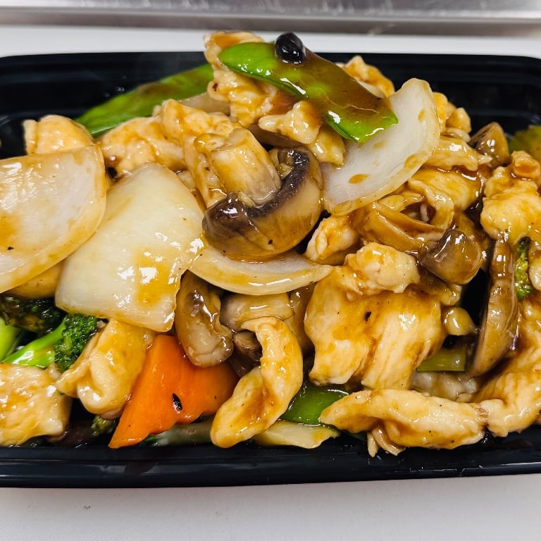 79. Chicken w. Black Bean Sauce (豉汁鸡)