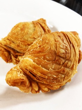 A13. Curry Puff (2 pcs)
