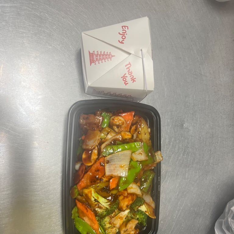 A7. Triple Delight Hunan Style