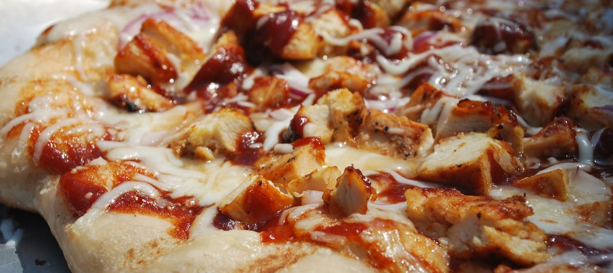 CHICKEN BBQ PIZZA Image