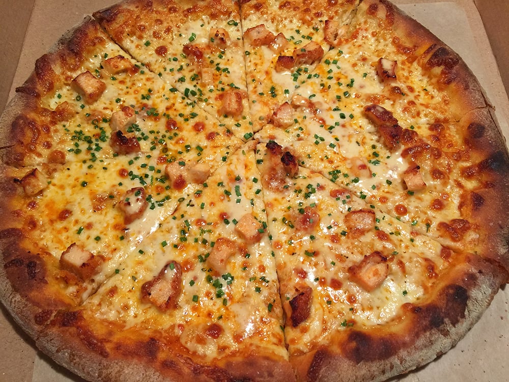 BUFFALO CHICKEN PIZZA Image