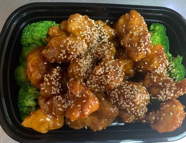芝麻鸡 <br> Sesame Chicken