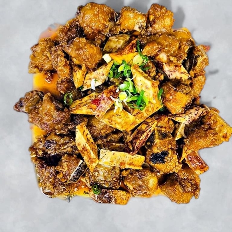 醉排骨 Drunk Spare Ribs w. Taro