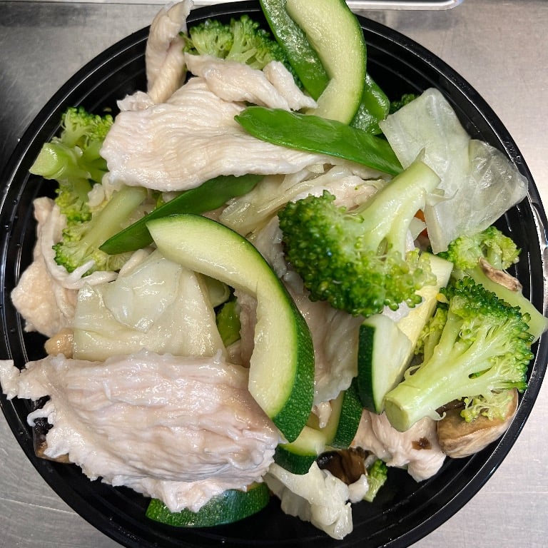 HS19. Steamed Chicken w. Vegetable