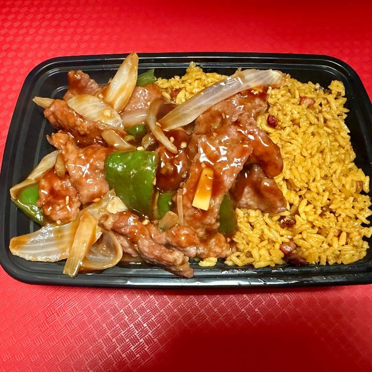 C4. Pepper Steak w. Onion 青椒牛