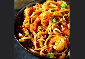 Shrimp Hakka Noodles Image