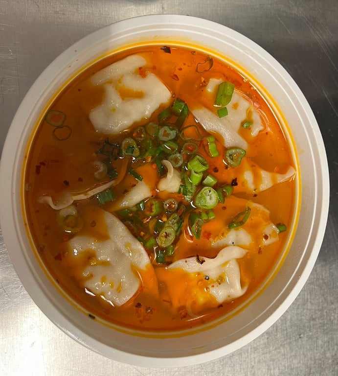 红油水饺 Dumpling in Spicy Soup (10)