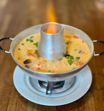 Tom Kha Soup (Hot Pot)