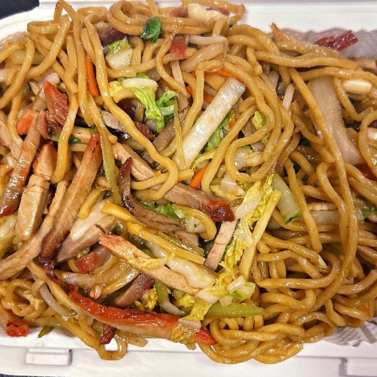 Roast Pork Lo Mein