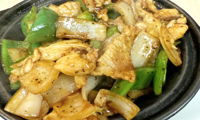 Sizzling Chicken w. Chinese Special Sauce
