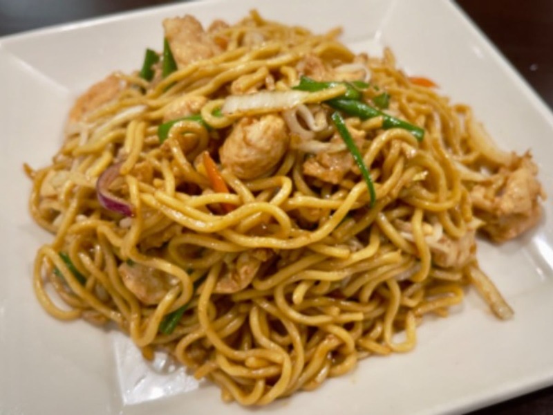 Chicken Lo Mein
