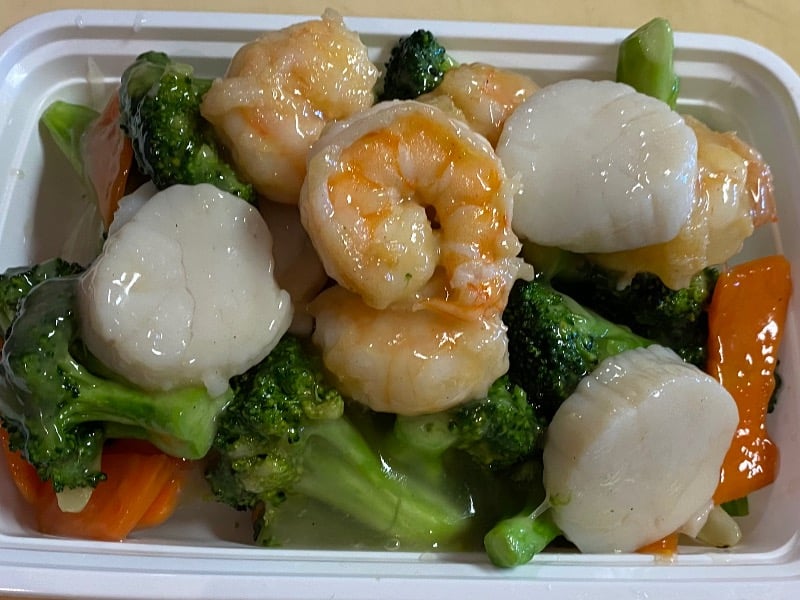 芥兰干贝虾 Shrimp & Scallop w. Broccoli