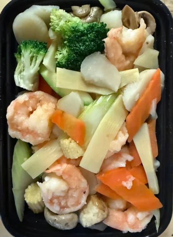 T3. Steam Shrimp with Mix Vegetable