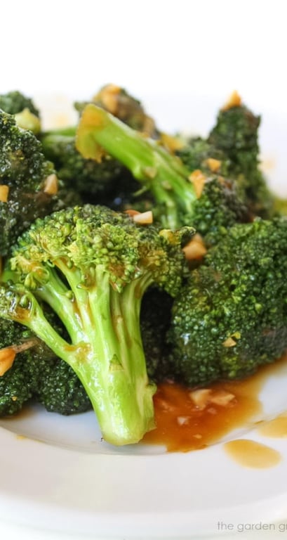 84. Broccoli in Garlic Sauce