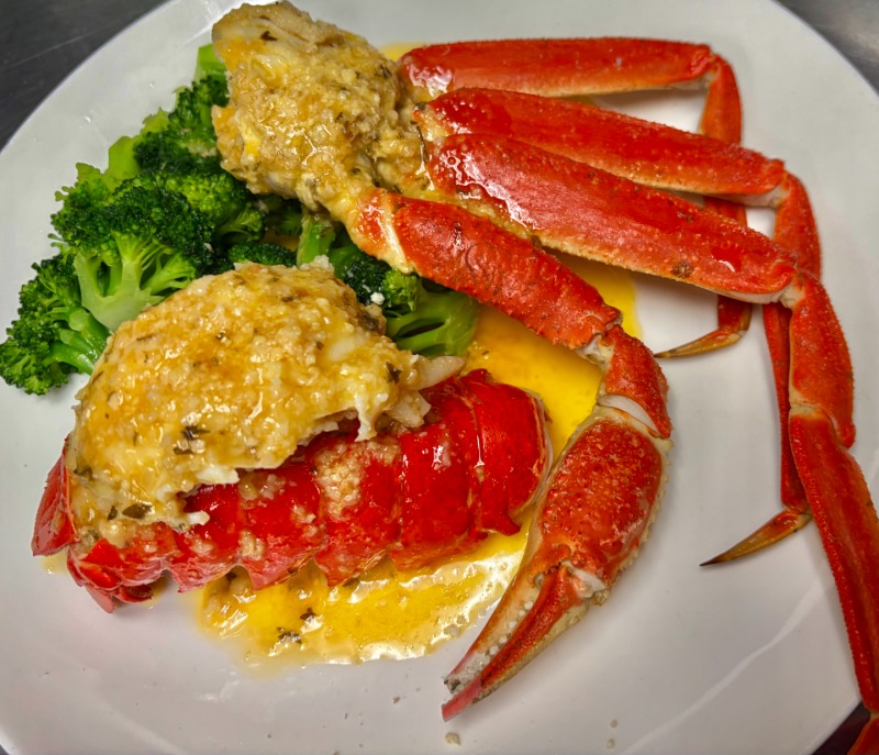 Garlic Parmesan Crab & Lobster Plate