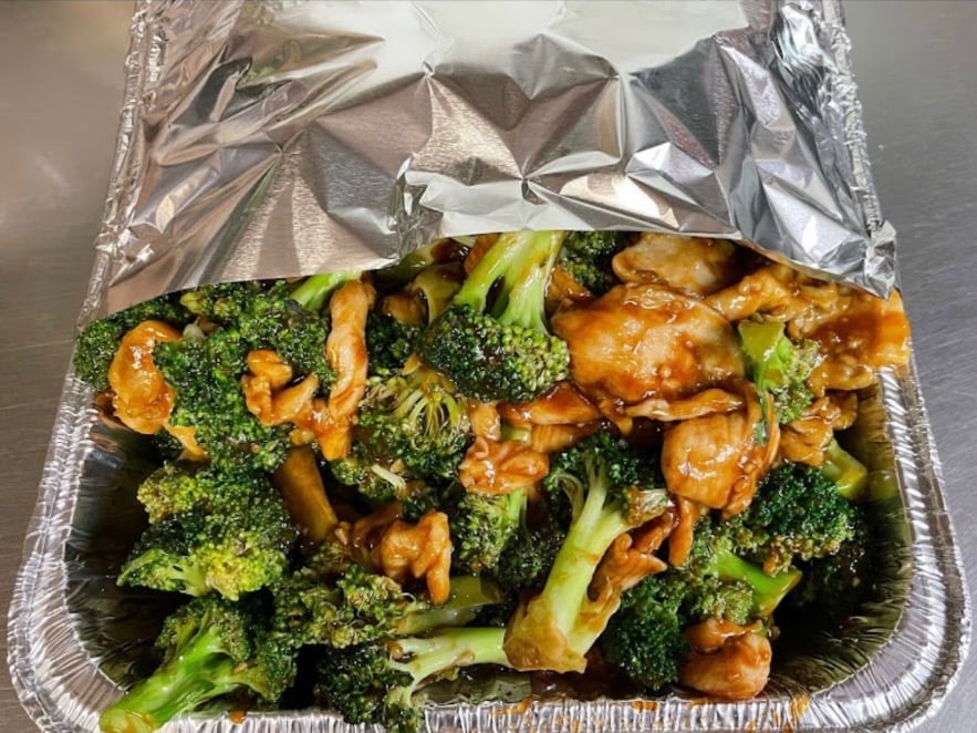 Chicken w. Broccoli Party Tray