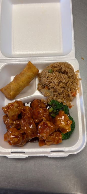 LC3. Orange Chicken w. Broccoli 陈皮鸡