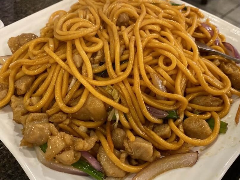 28. White Meat Chicken Chow Mein