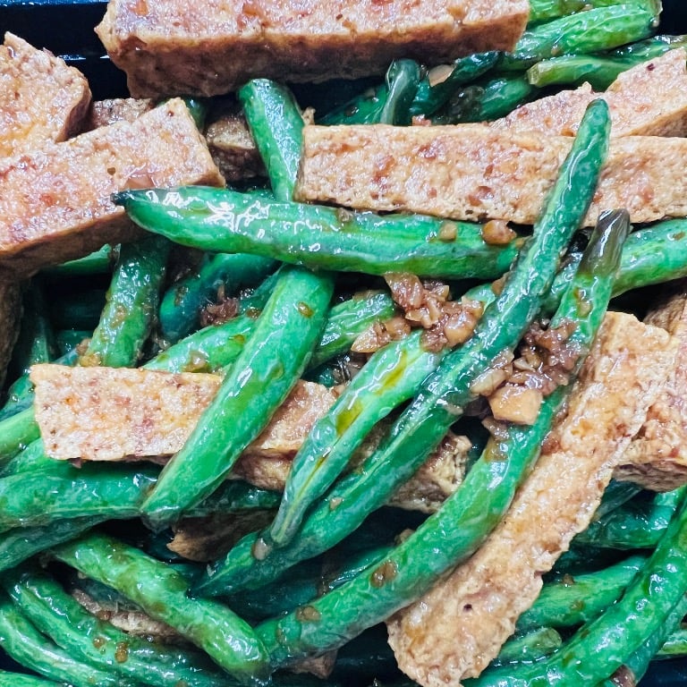5. 四季豆豆腐<br>Tofu w. String Bean