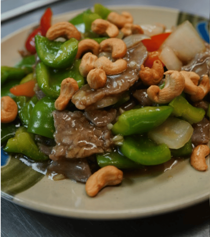 Beef with Cashew Nuts<br>腰果牛肉