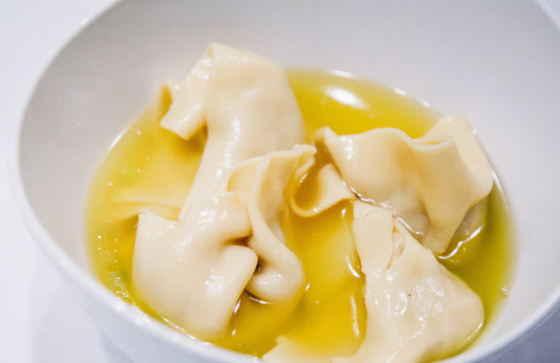 Z12. Wonton Soup