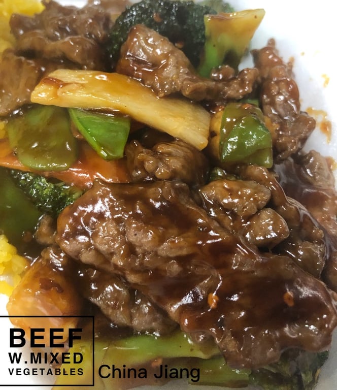 56. 什菜牛 Beef w. Mixed Vegetables Image