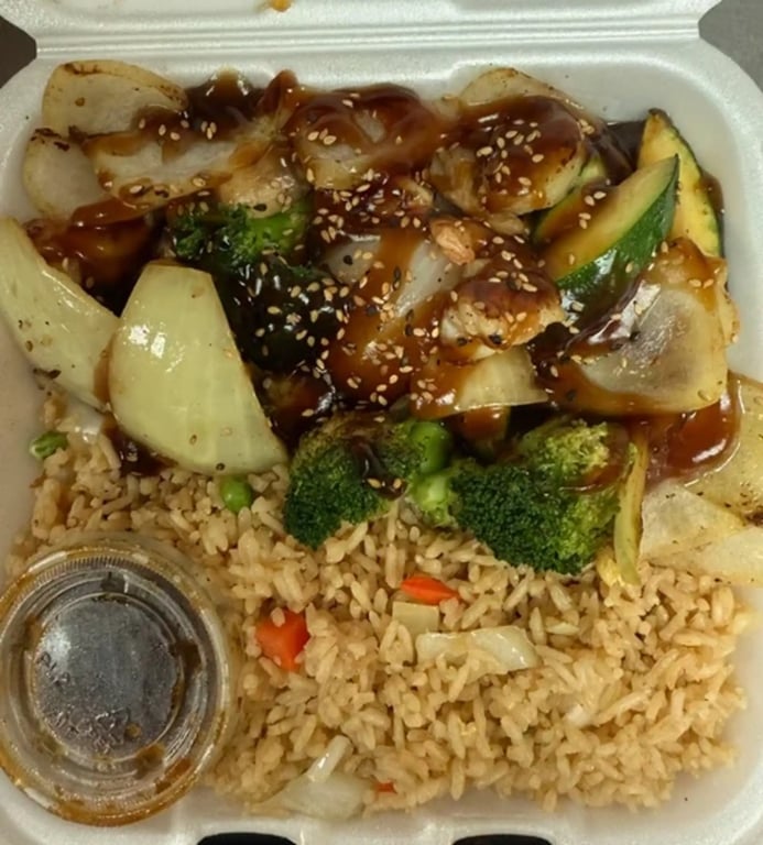 H11. Shrimp & Scallop Hibachi