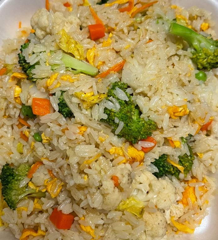 R1. Mixed Vegetable Fried Rice (菜炒饭)