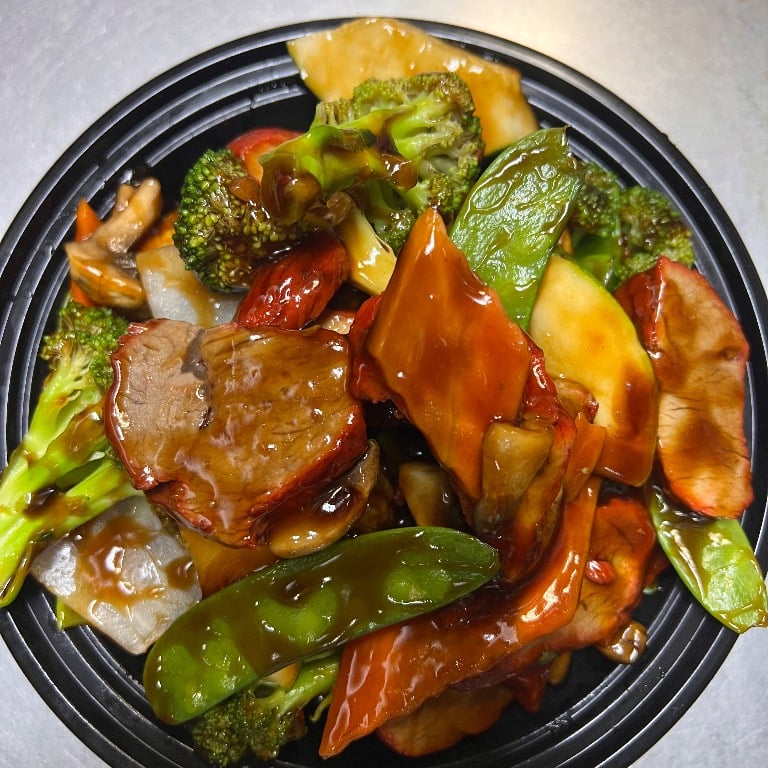 P 7. Roast Pork w. Vegetables