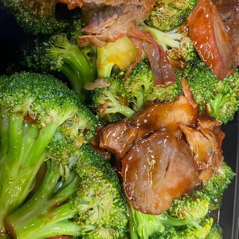 Pork with Broccoli 芥兰叉烧