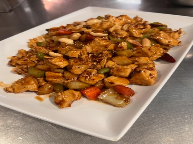 D5. Kung Pao Chicken Image