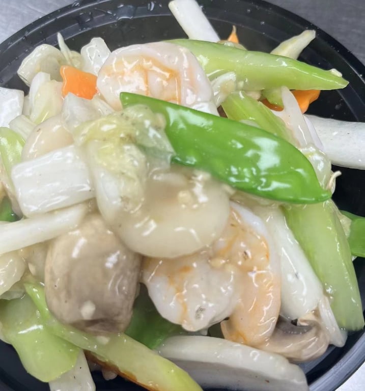 D-3. Shrimp with Vegetables