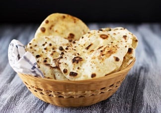 Butter Naan Image