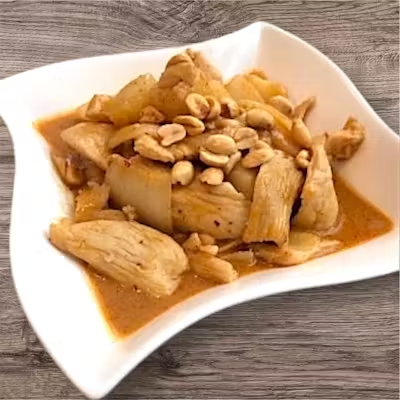 40. Mussamun Curry