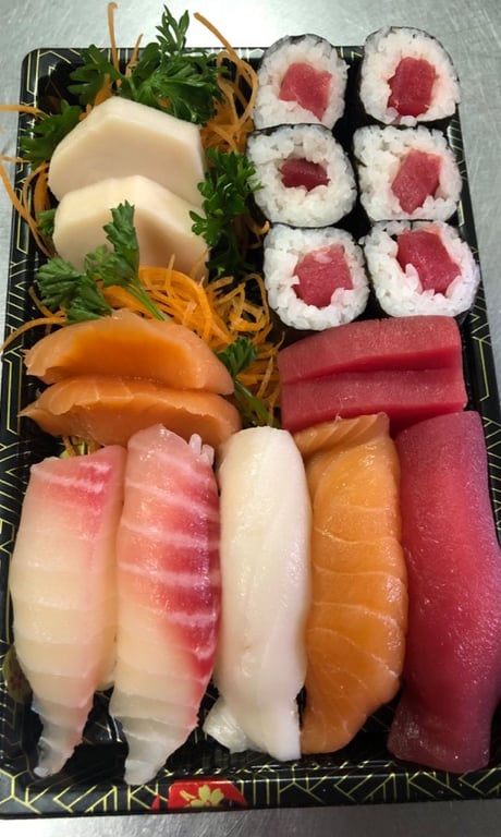 Sushi & Sashimi Lunch