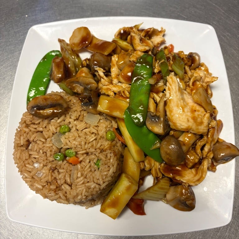 C15. Chicken with Mushroom