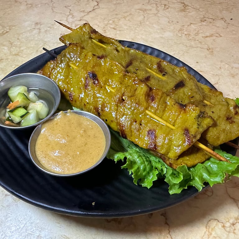 Beef Satay (4 pcs)