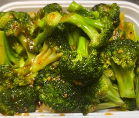 62. Broccoli with Garlic Sauce