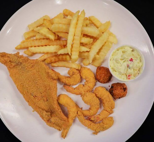 4. Catfish and 6 Pcs Fried Shrimp