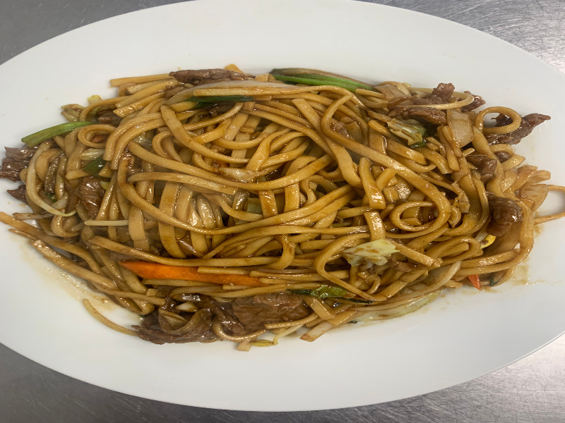 N3. Beef Lo Mein