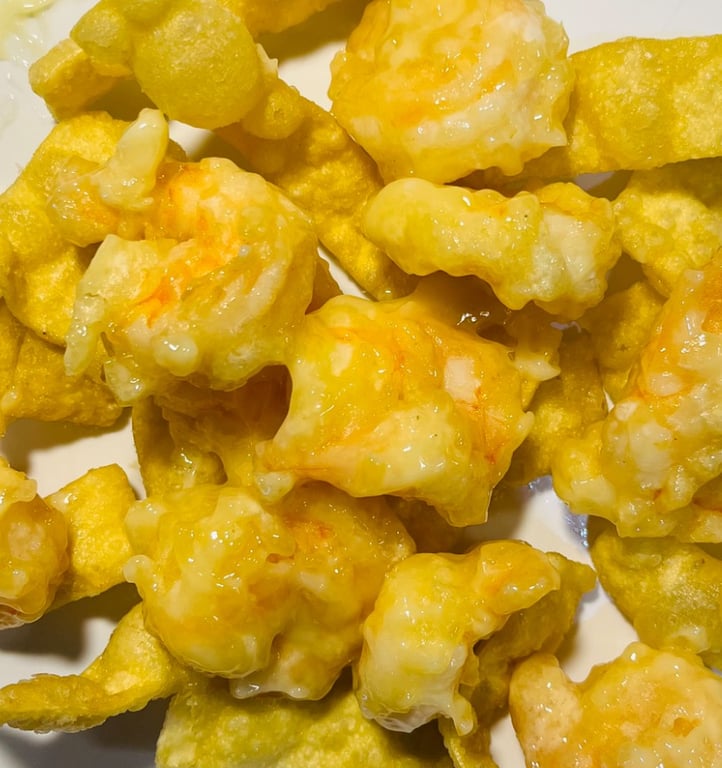 SF3.  Buttered Honey Crispy Shrimp 奶油虾