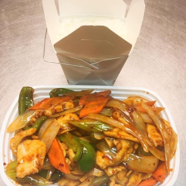 57. Hot & Spicy Chicken 干烧鸡