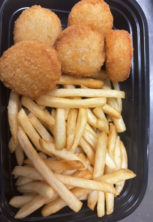 K2. Fried Scallops (5) with Fries