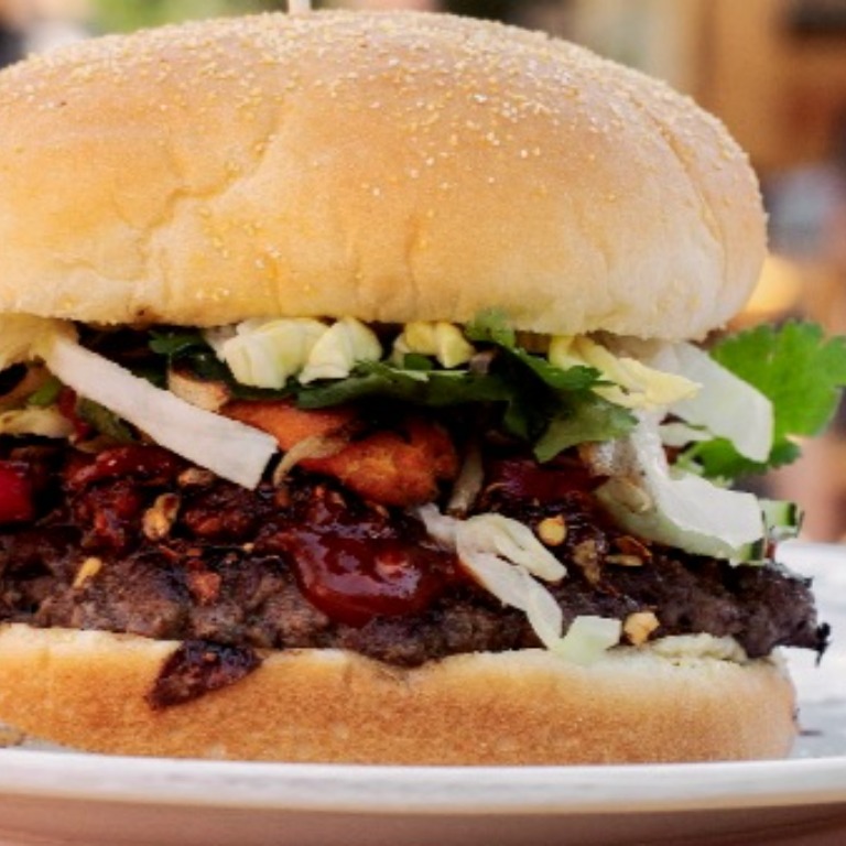 Thai Chili Burger with Fries